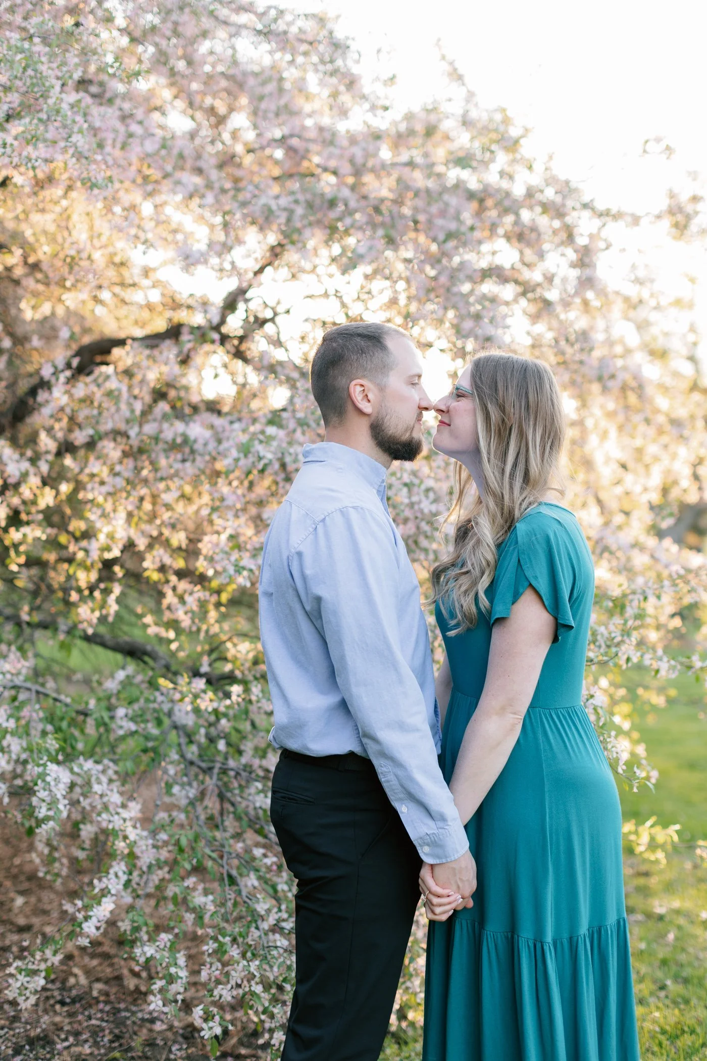 best-des-moines-engagement-location-photographer-16.jpg