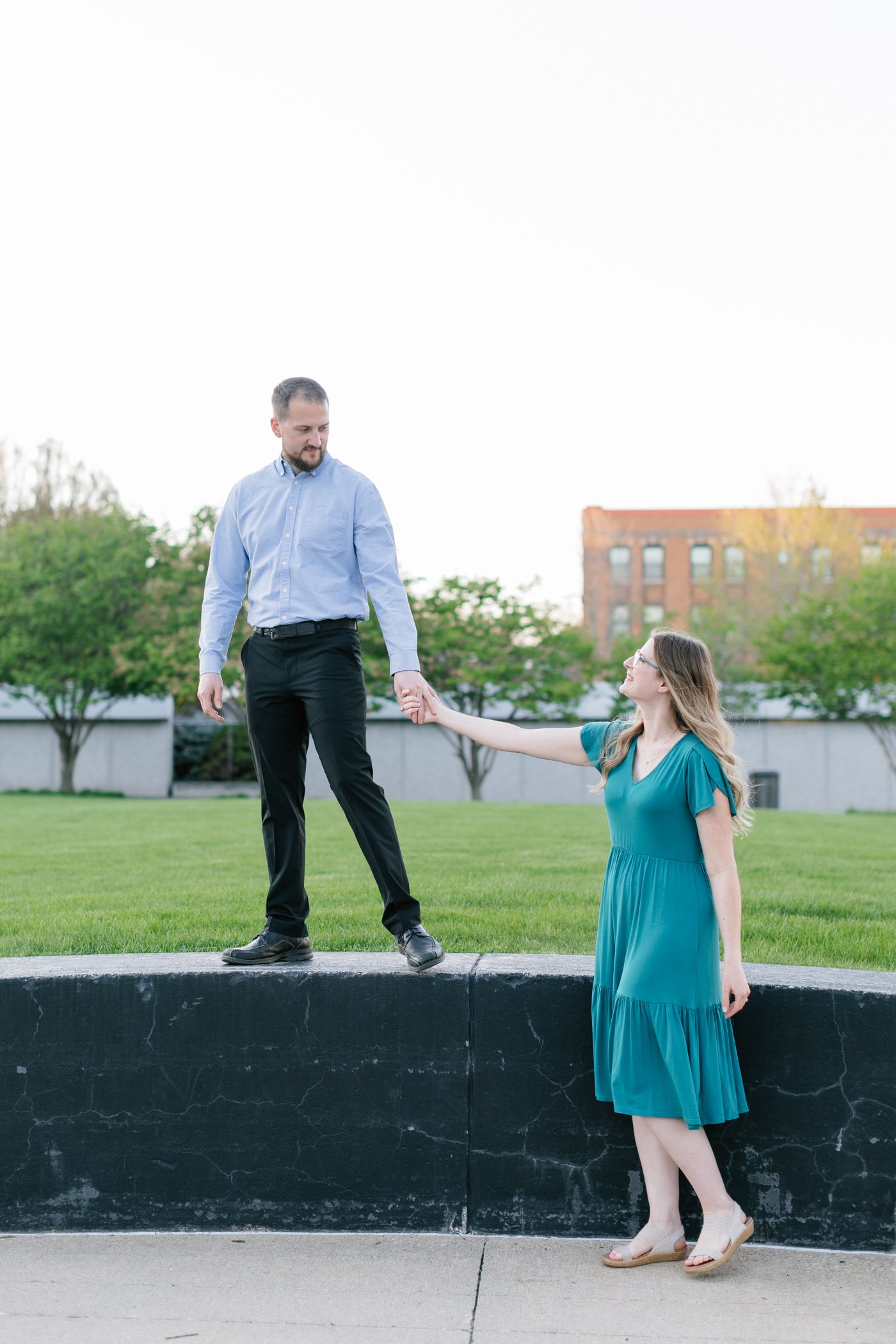 best-des-moines-engagement-location-photographer-21.jpg