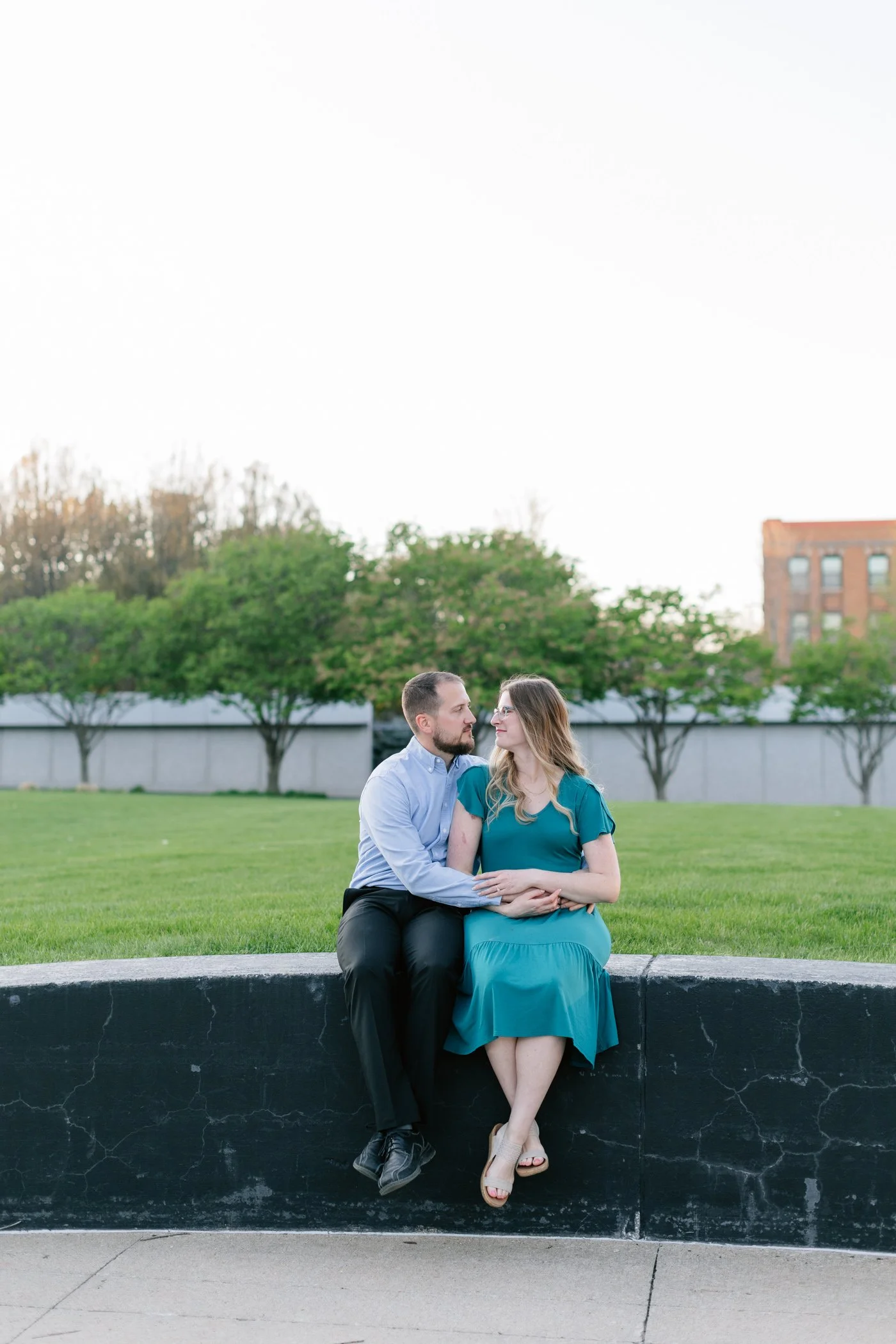 best-des-moines-engagement-location-photographer-22.jpg