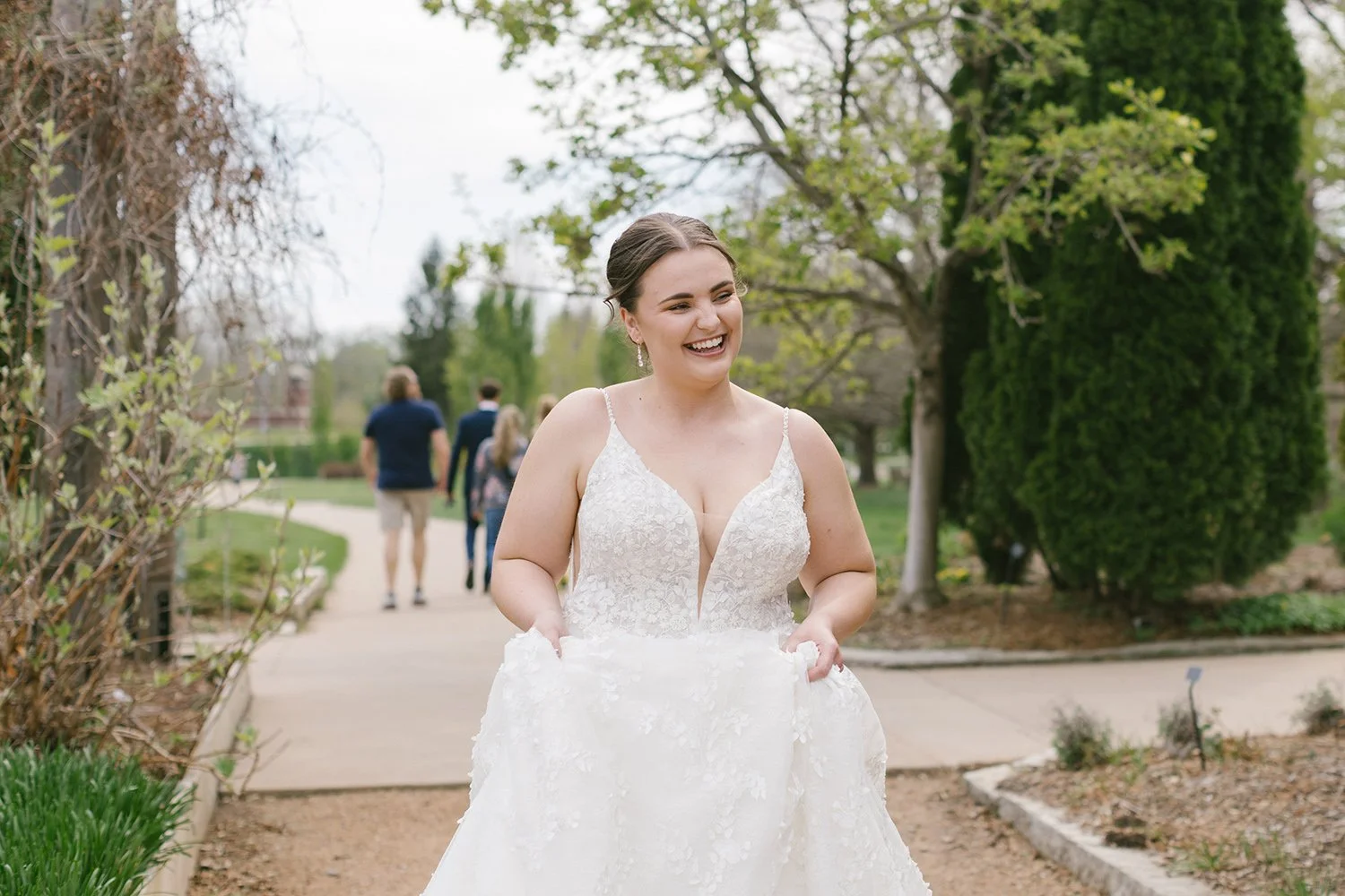 reiman-gardens-wedding-15.jpg