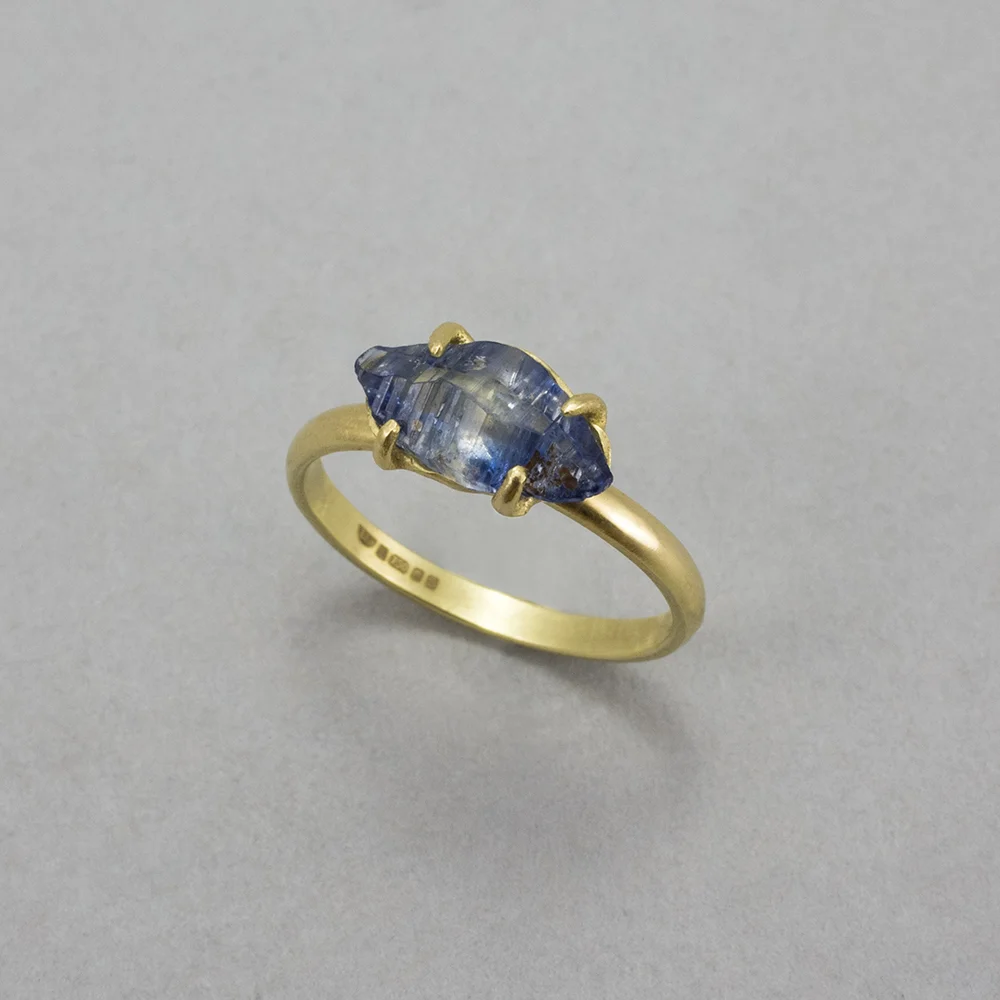 Sapphire-gold-ring-2-webjpg.jpg