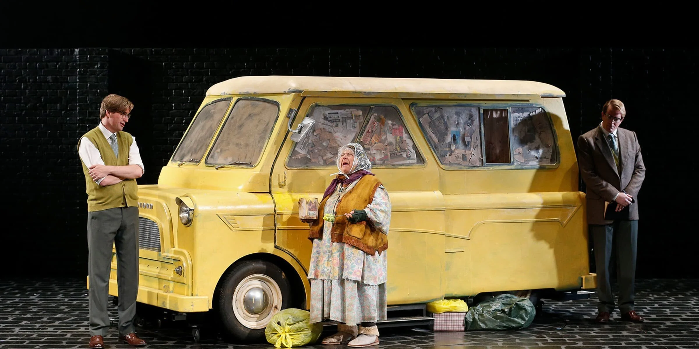 The-Lady-in-the-Van-2.jpeg