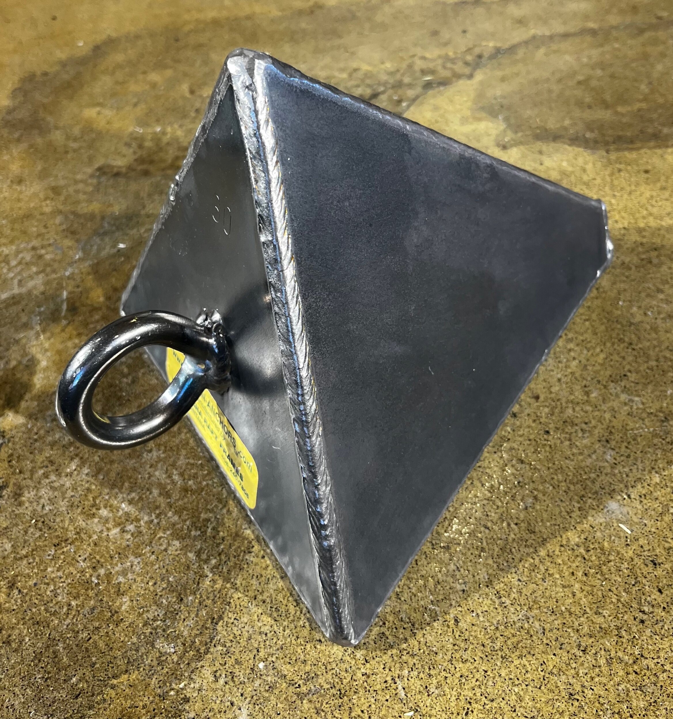 3C464AB2-11A5-4D7A-B3C8-8C966FC15107