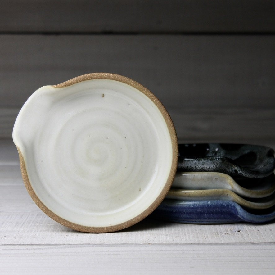 Cottage White Spoon Rest