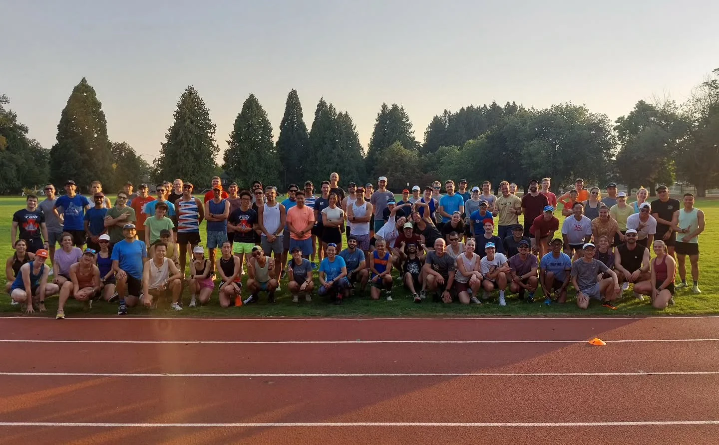 Back to school week! Welcome September, yet no signs of summer leaving us. Another hot one in the books.
Big session today, great workout and effort from everyone.
Let's keep on rolling - races keep coming in fast!
#fsrc #fraserstreetrunclub #tr