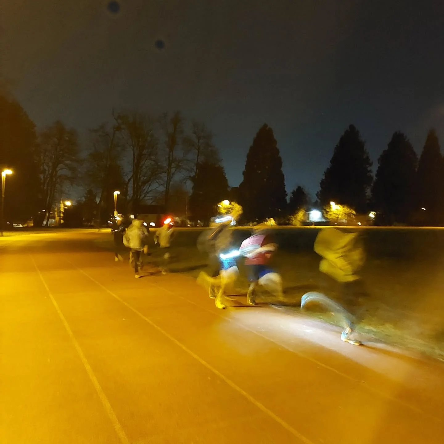 Hello everyone. It was another great weekend of racing for many. Our crew did amazingly well in Toronto; on a humid and very windy day you still delivered big PBs, fast times and showed a lot of grit. We're proud of everyone, congratulations! If you