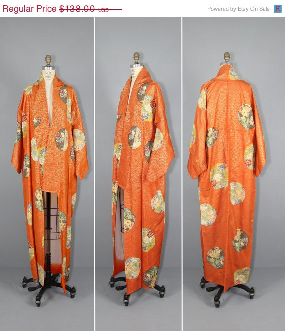 You can purchase this vintage kimono for $110.40 from PrettyLittleWorldVtg