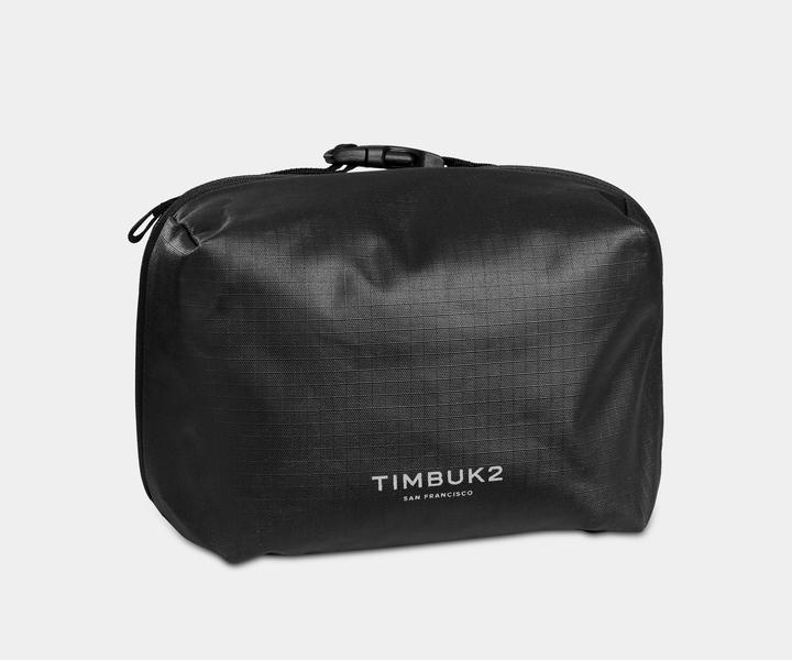 highly water resistant toiletry. the clip top handle allows you to clip it on a bar while being used.