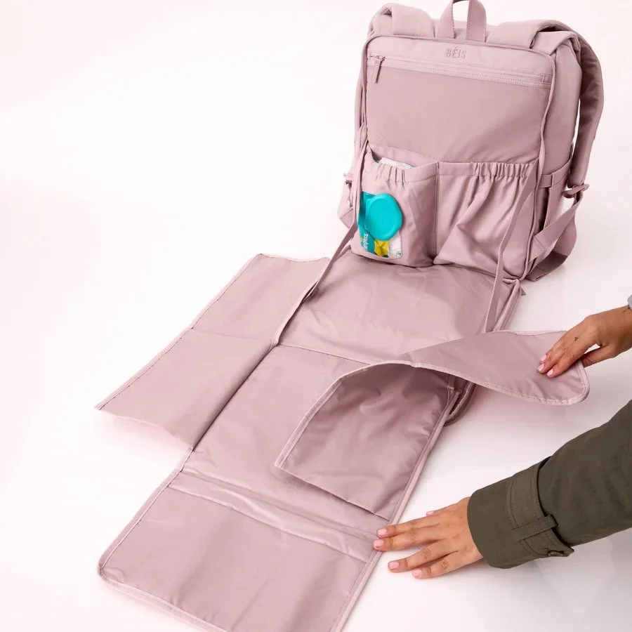 ultimate_detail_images_0026_BEIS130604-TheUltimateDiaperBackpack-AtlasPink-Details_1188_V2.jpeg