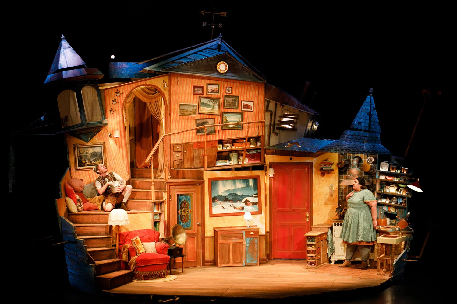 1500 0 House_2021_dress_run-21.jpg