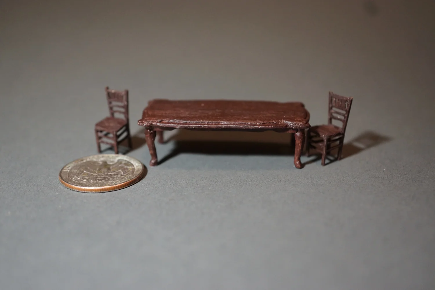 Queen Anne table and Chiavari Chairs