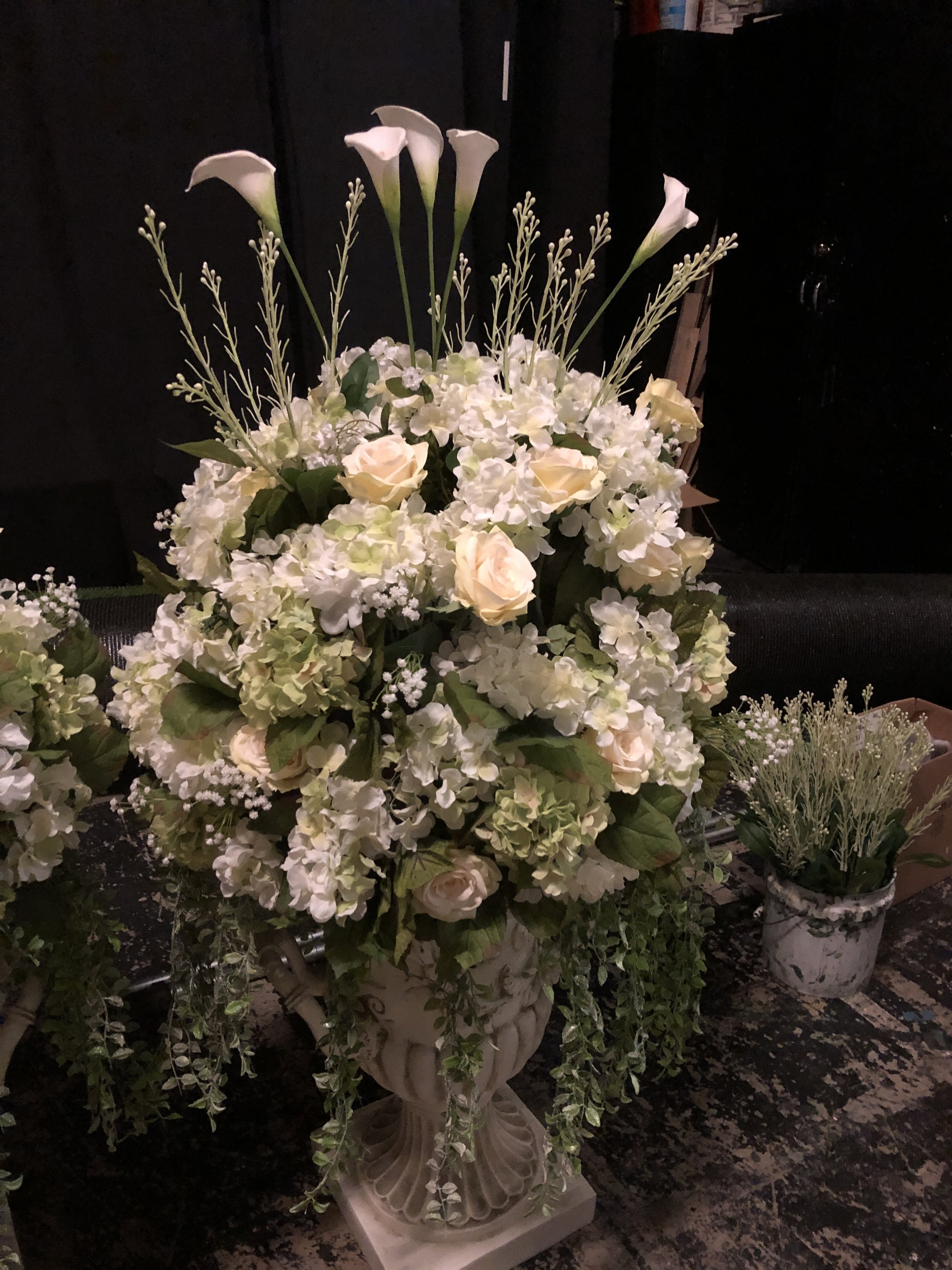 Original floral arrangement by Jonathan Berg-Einhorn