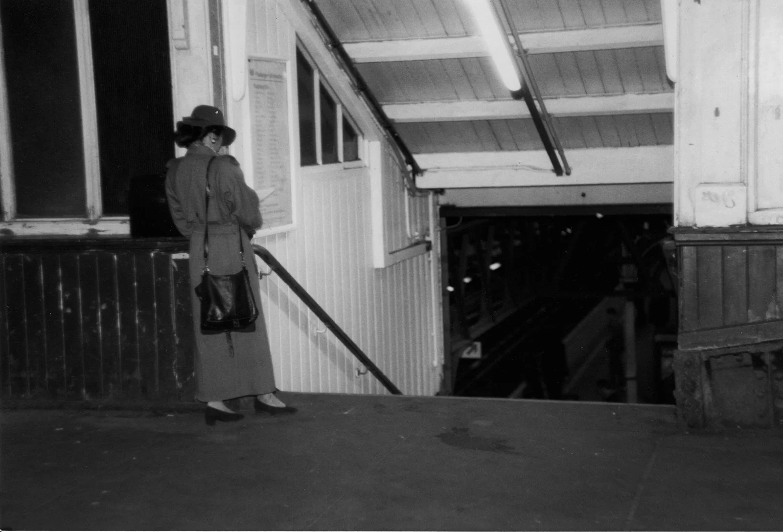 Clapham Junction Station 1.jpg