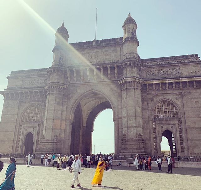 Successfully navigated Mumbai with a little help from some old and new friends. Lots of eating, mostly with my hands, and a rapidly expanding waistline. The India chapter of my #sinventure is over - can&rsquo;t wait to see what (food) Singapore has i