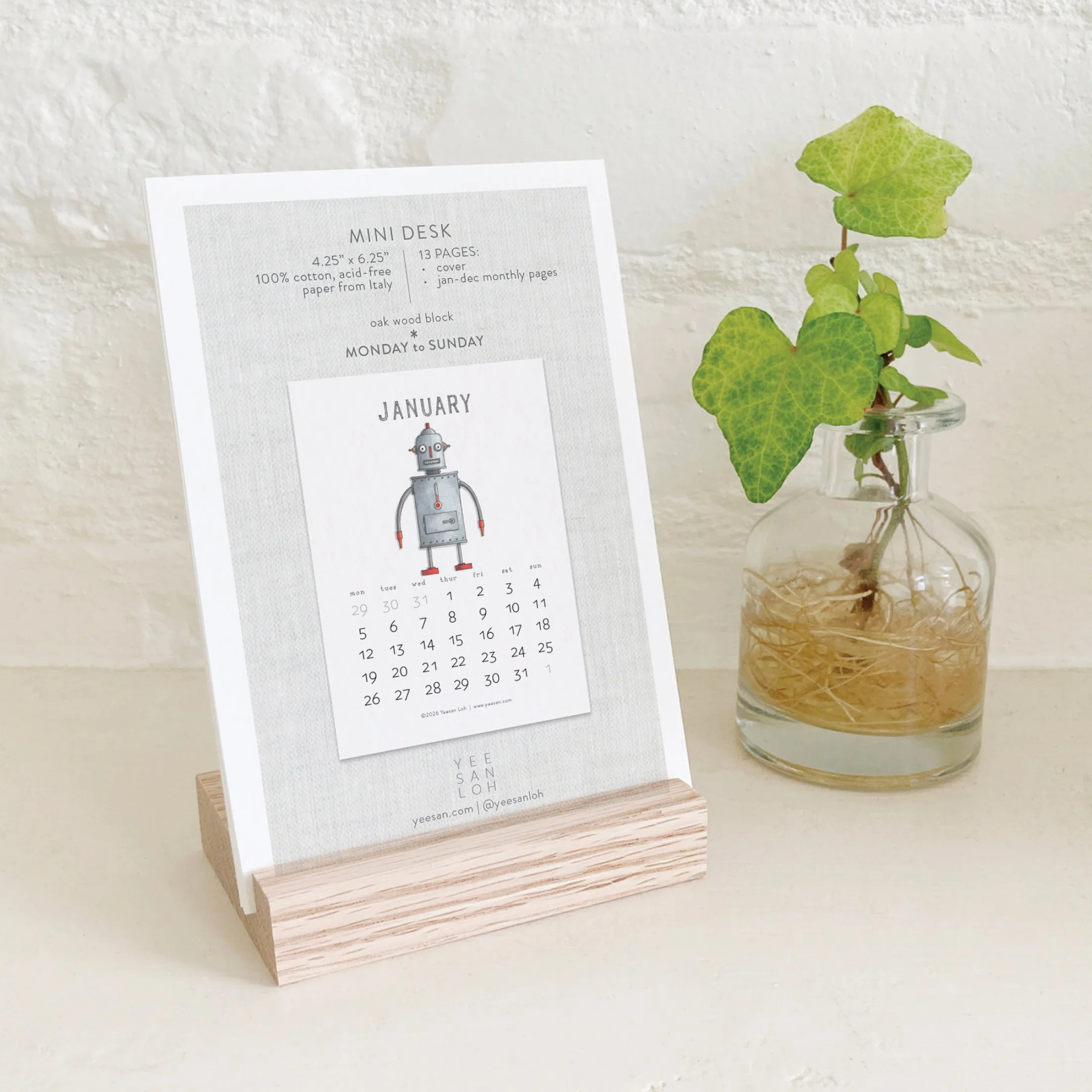 2026_shop_Calendars_Robots13.jpg