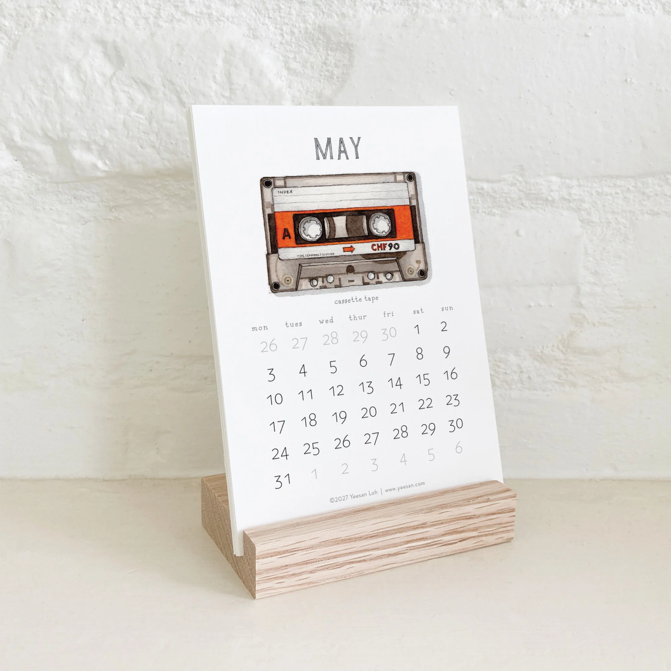 2027_shop_CAL_Retro Objects12.jpg
