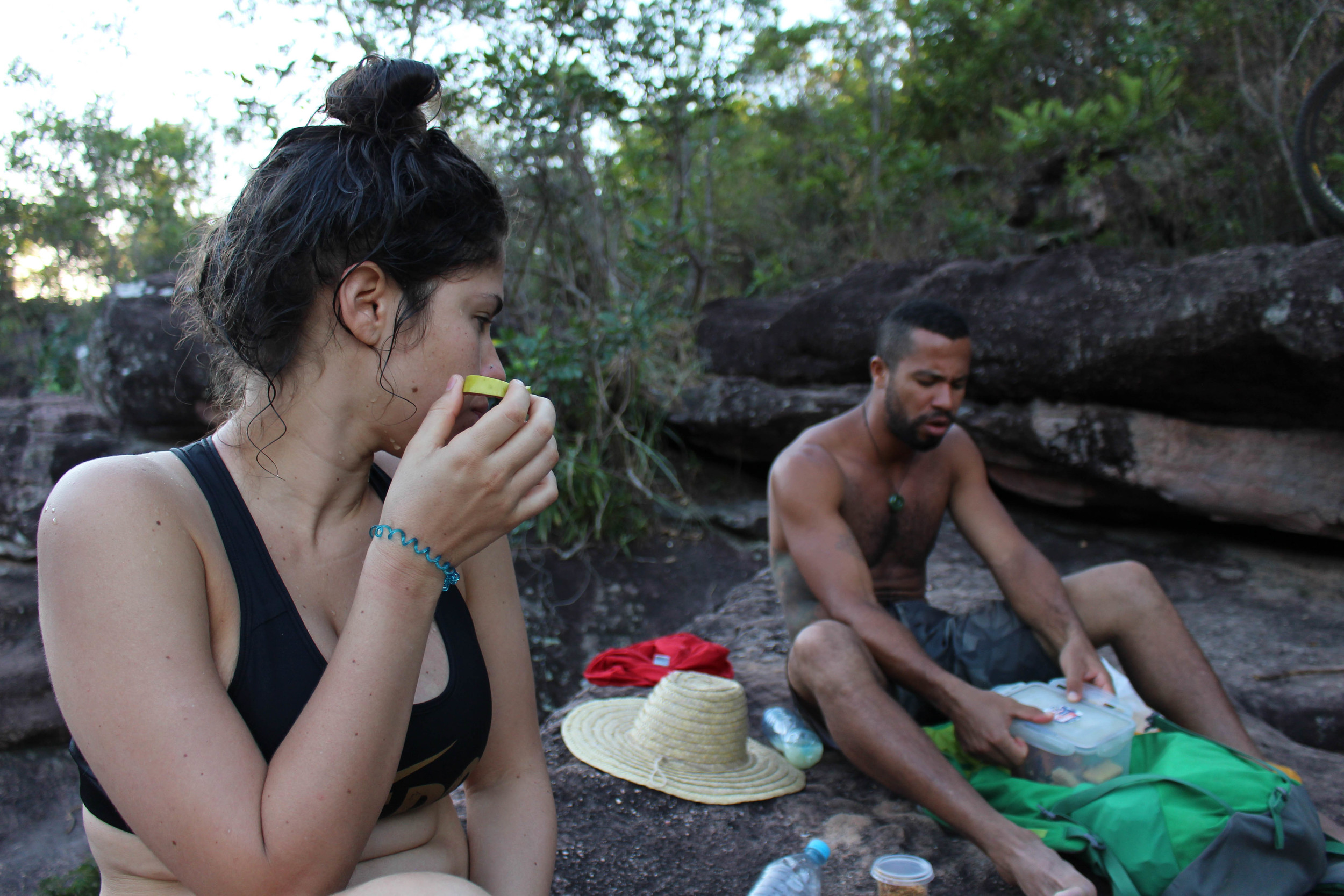 Stopping for a snack on the return path. 