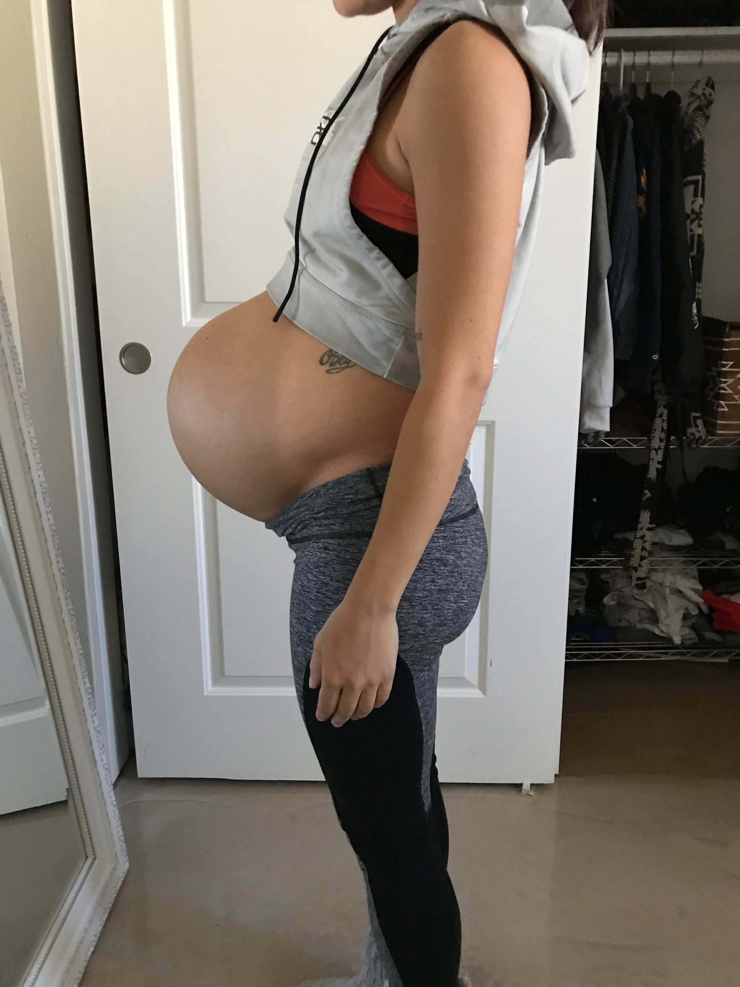  9.5 MONTHS PREGNANT  