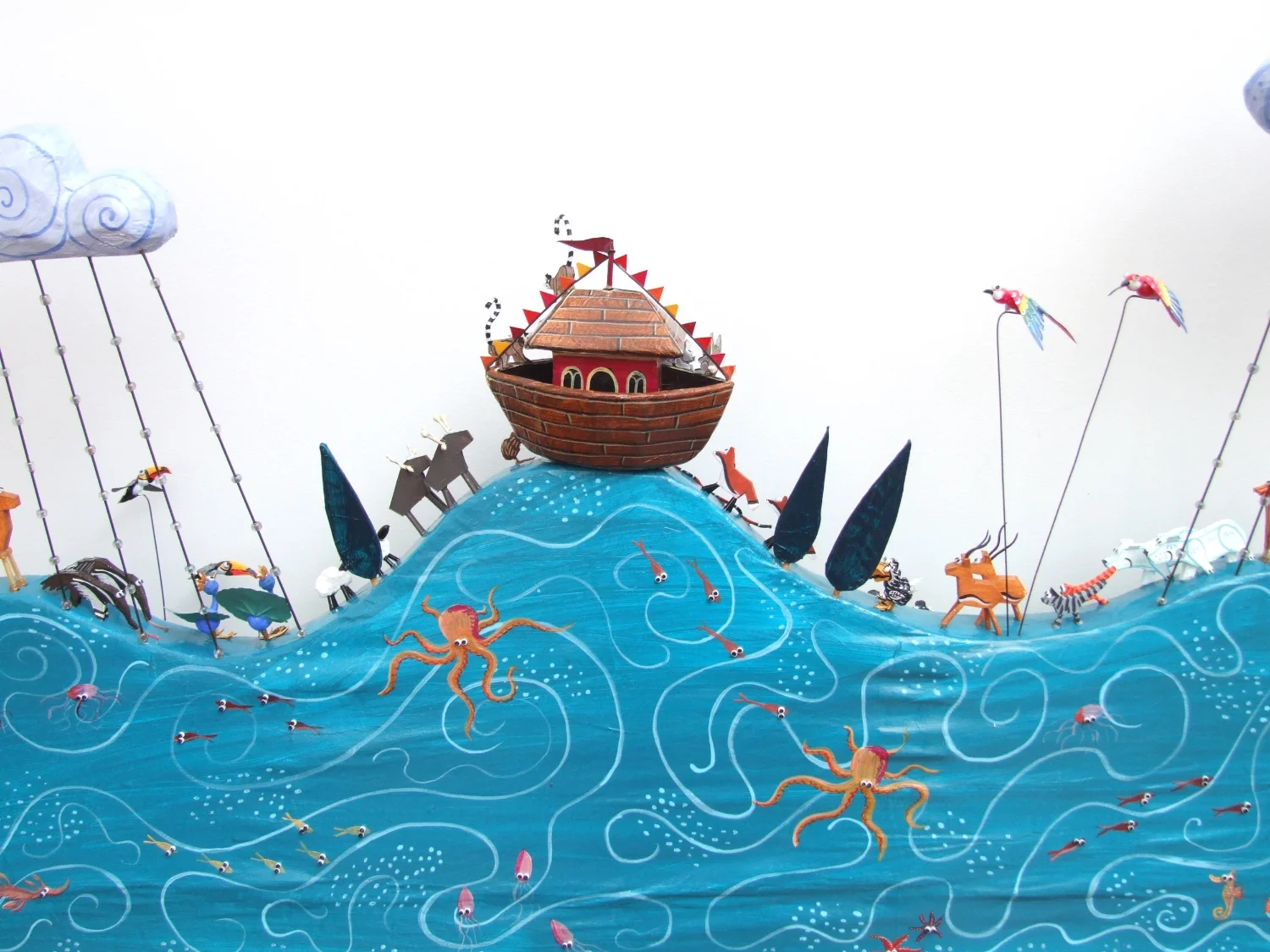 Papier Mache Noah's Ark - Reverse view