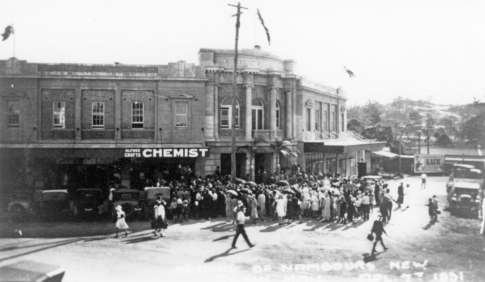 1931 - The Town Hall and Chambers were replaced.