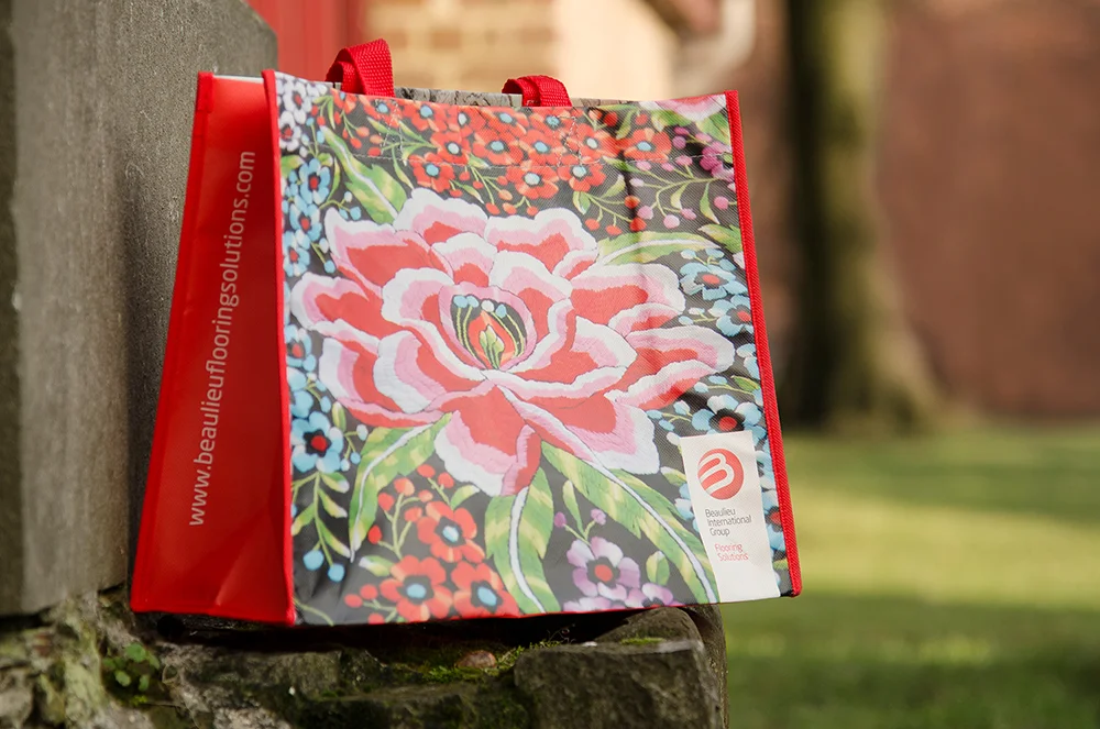 c-bags voor Beaulieu International Group - BIG // PP non woven bedrukte draagtassen - matte laminatie // single cyclus ecologische draagtassen // betaalbare luxe draagtassen