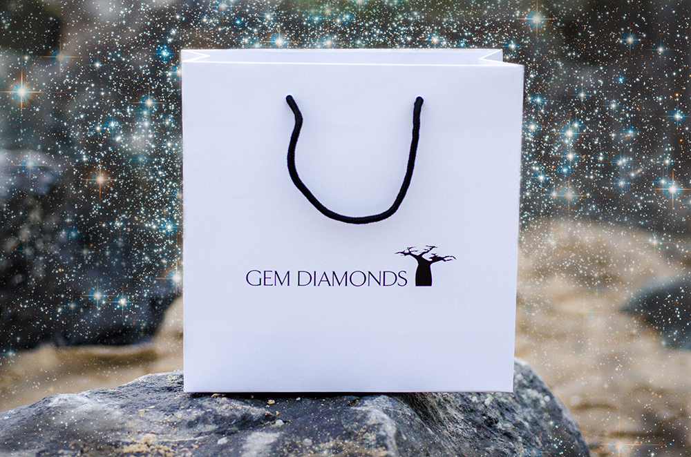 c-bags bedrukte draagtassen voor Gem Diamonds // multi cyclus ecologische draagtassen // art paper // betaalbare luxe draagtassen