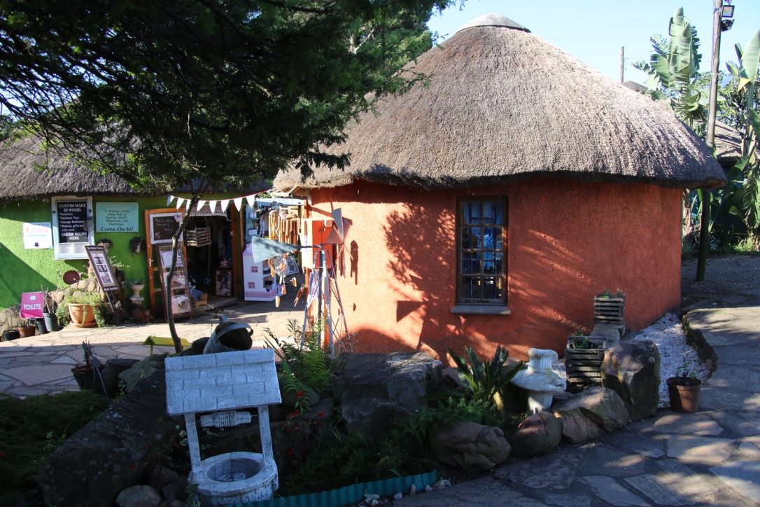  The arts and crafts village with its cute rondawels