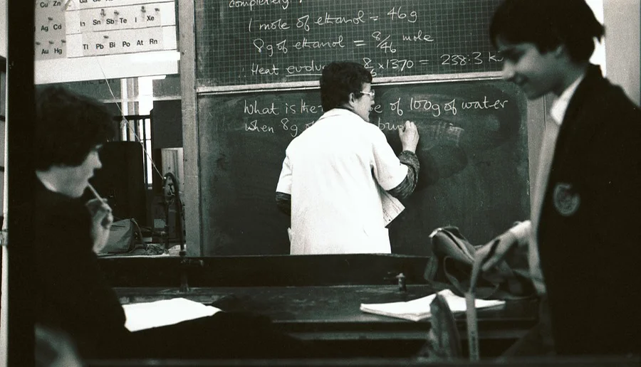 Mrs. Berle's chemistry lesson 1983