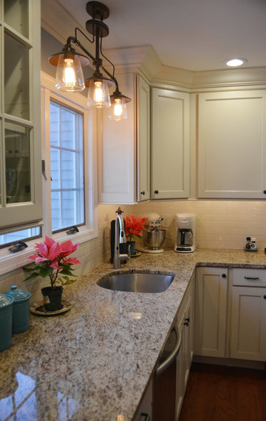 Hopewell Traditional Kitchen Remodel optimized.jpg