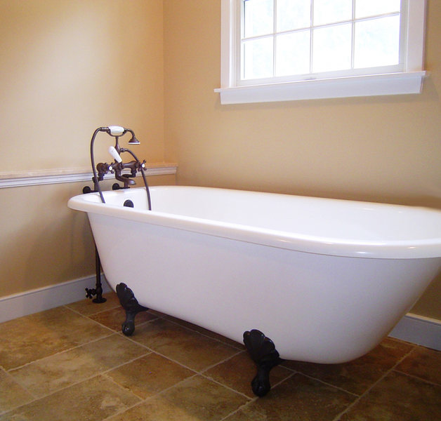 A&E Construction Clawfoot Tub Neutral Bathroom Renovation optimized.jpg