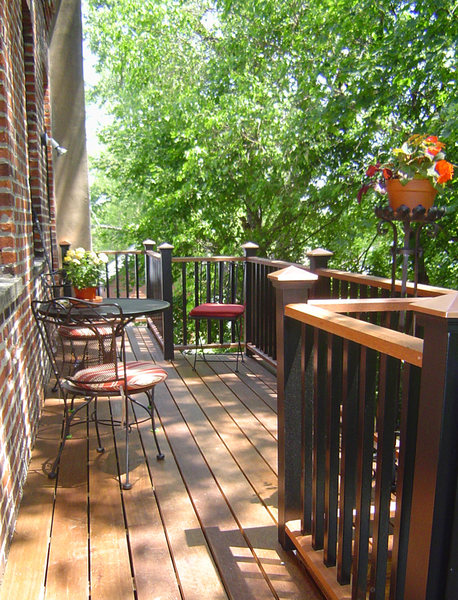 A&E Construction Deck Renovation Spiral Staircase optimized.jpg