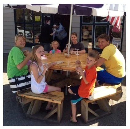ice cream shops.jpg