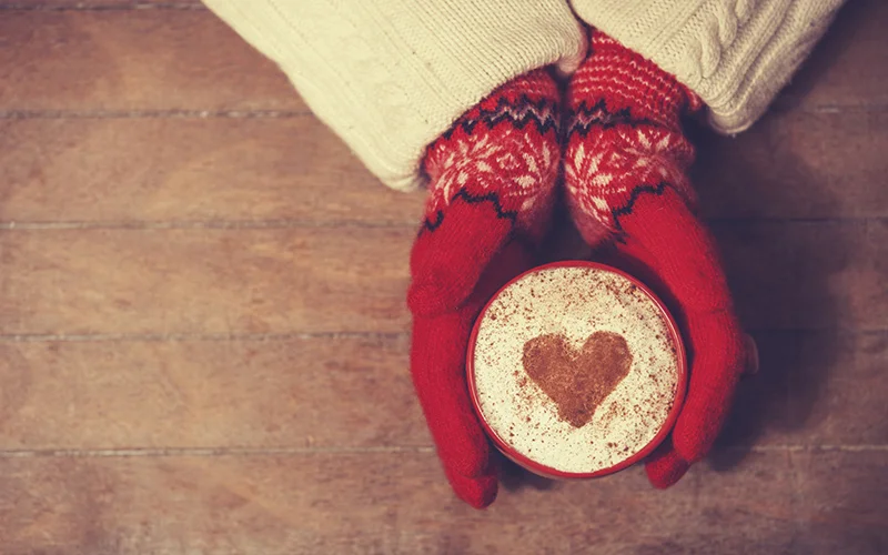 8-Ways-to-Give-Back-During-the-Holidays.jpg