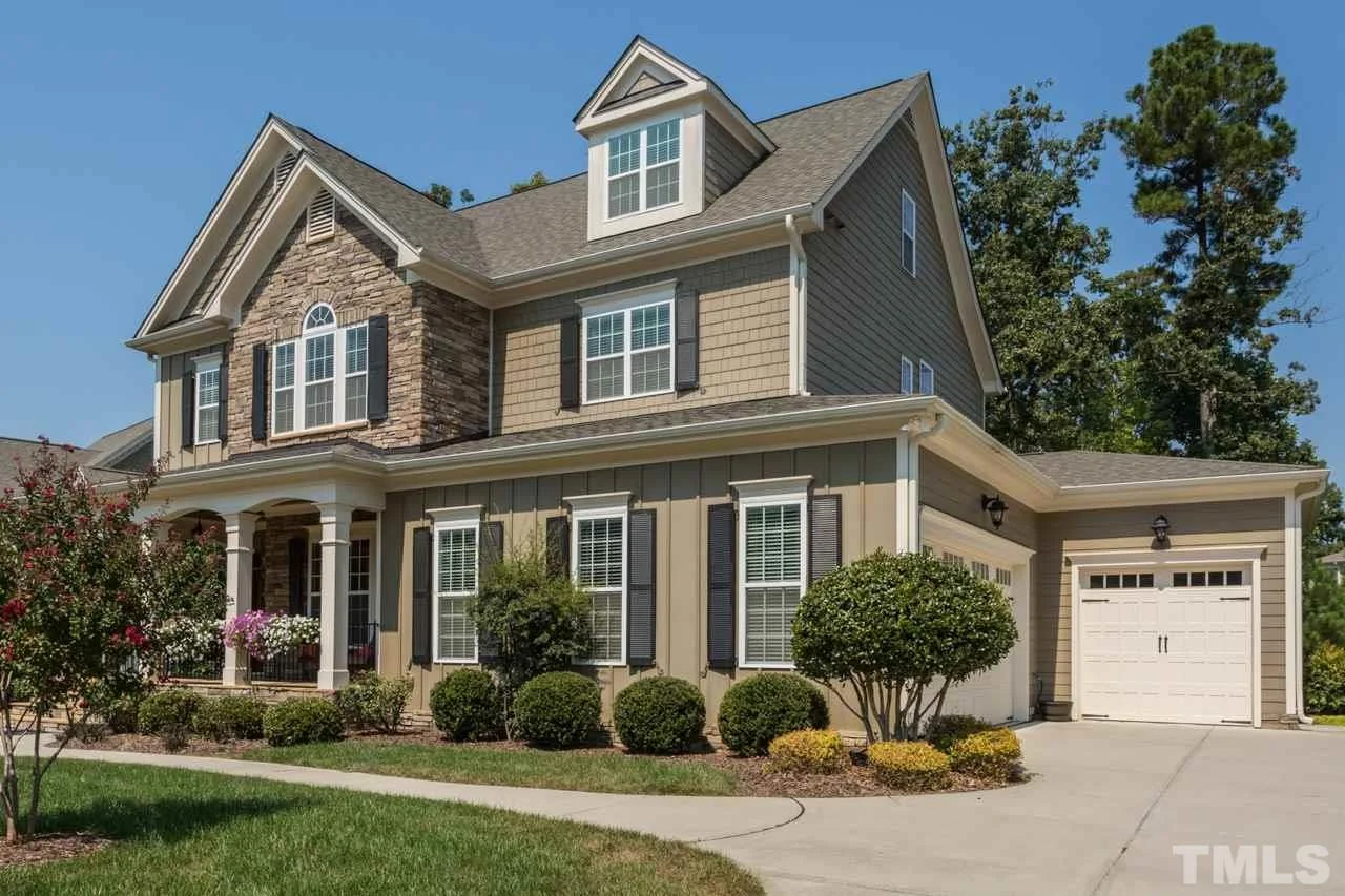 208 Morning Oaks Drive Holly Springs, NC