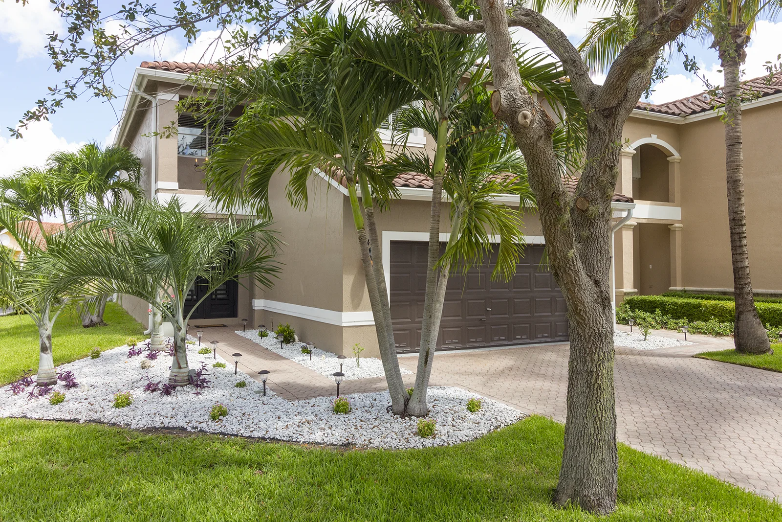 14747 SW 132nd Ct-01.jpg