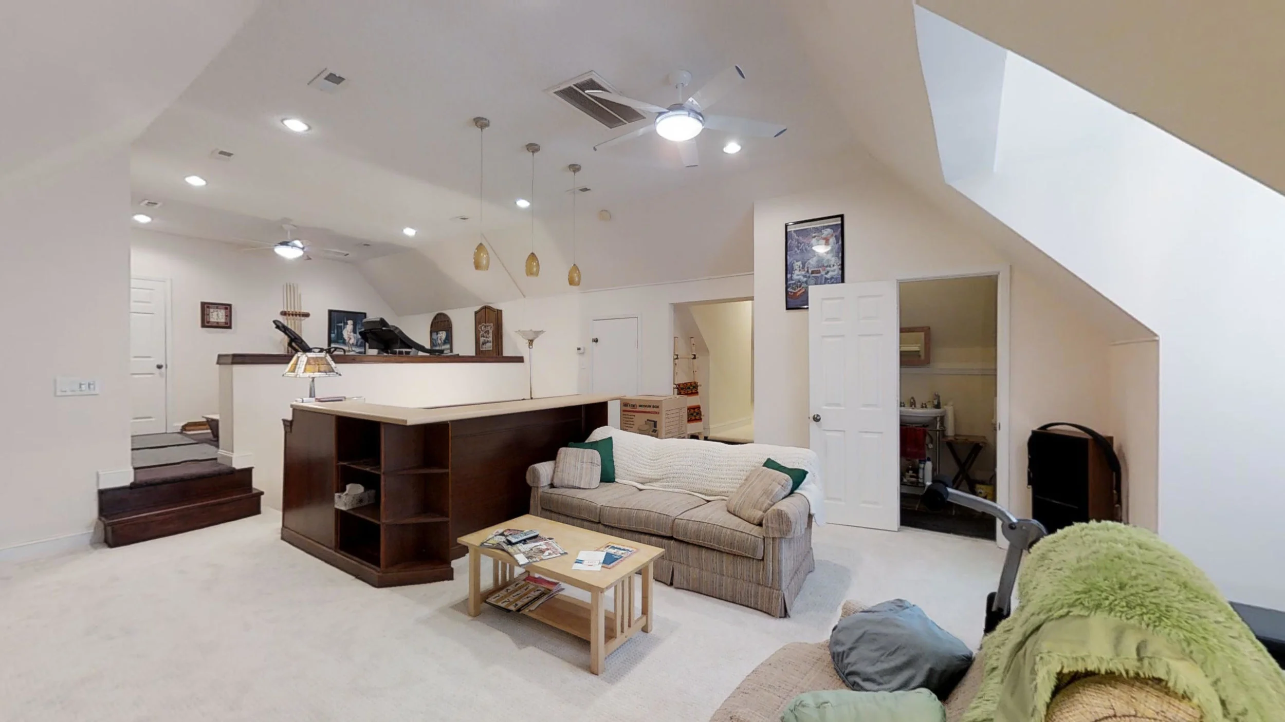 VYJxtbaPnkf - 06.15.2018_06.58.26.jpg