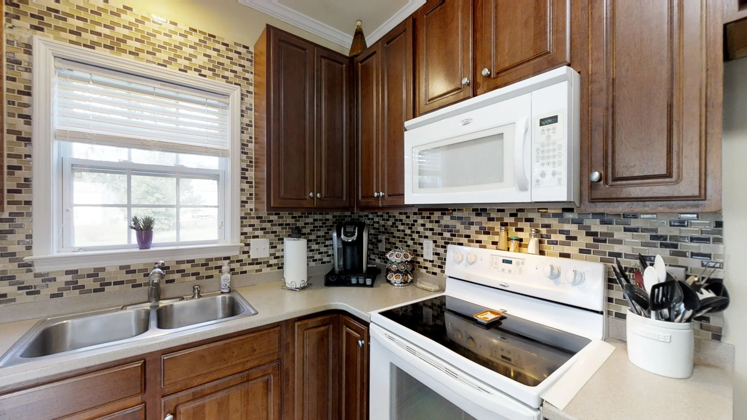 1416-Tawny-View-Lane-09272018_102416.jpg