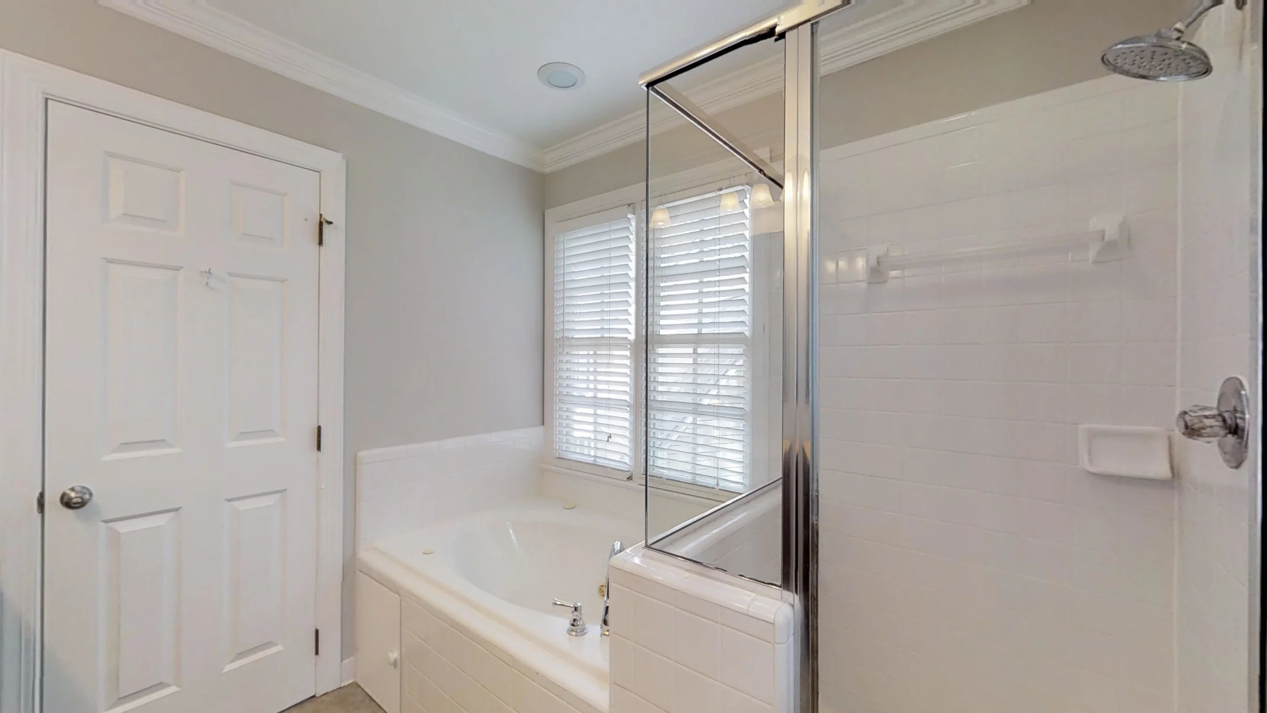8800-Cottingham-Way-04262019_170310.jpg