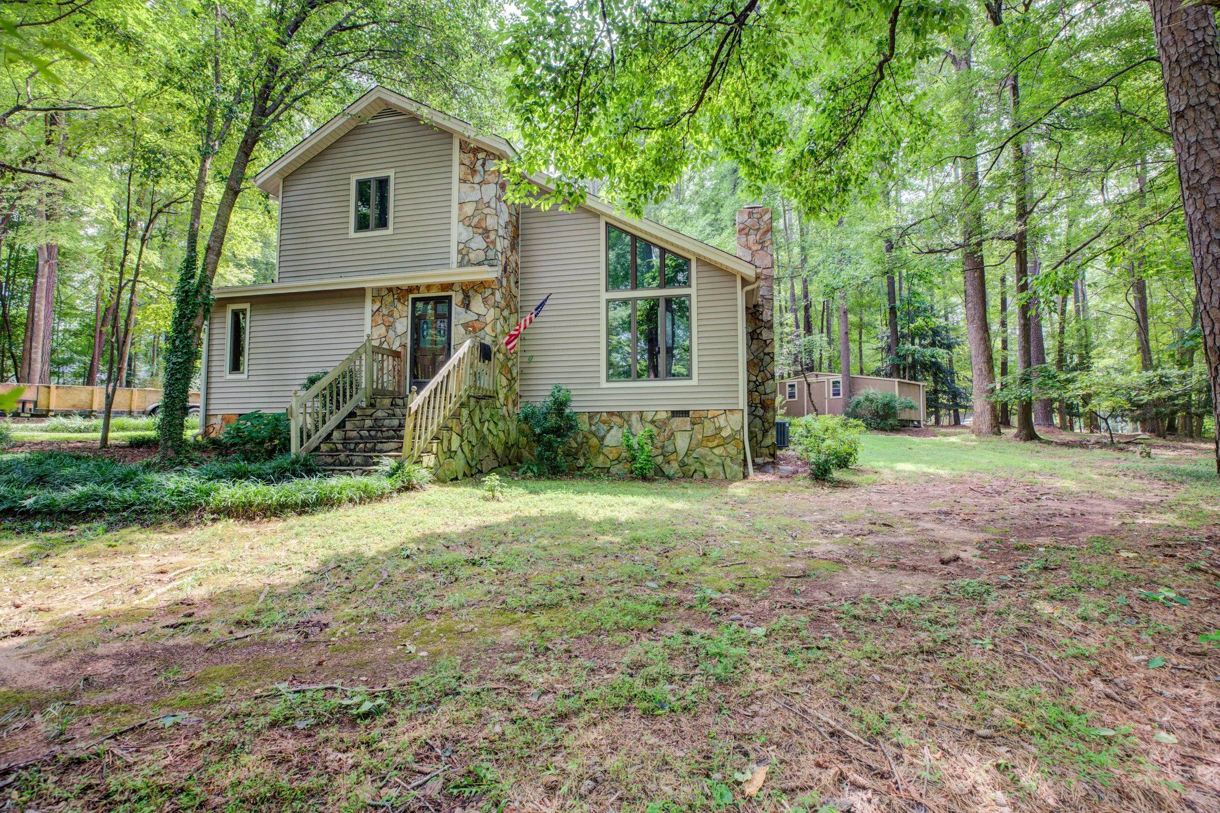 3209 Fieldview Court-1.jpg