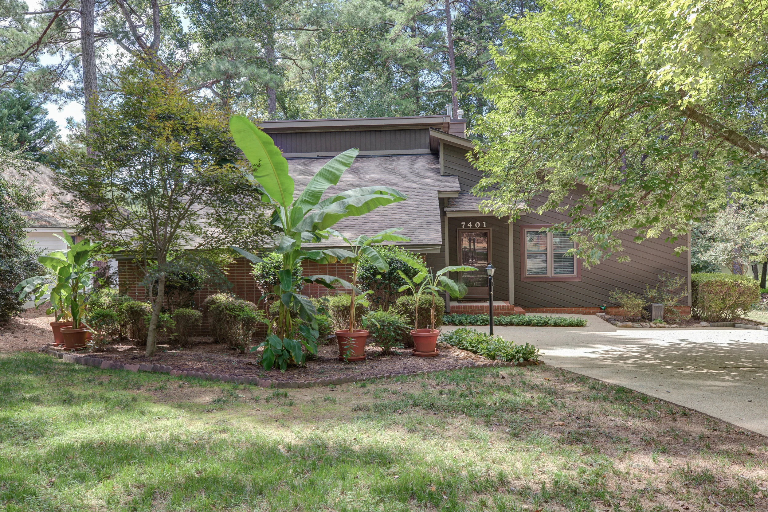 7401 Valley Run Drive-2.jpg