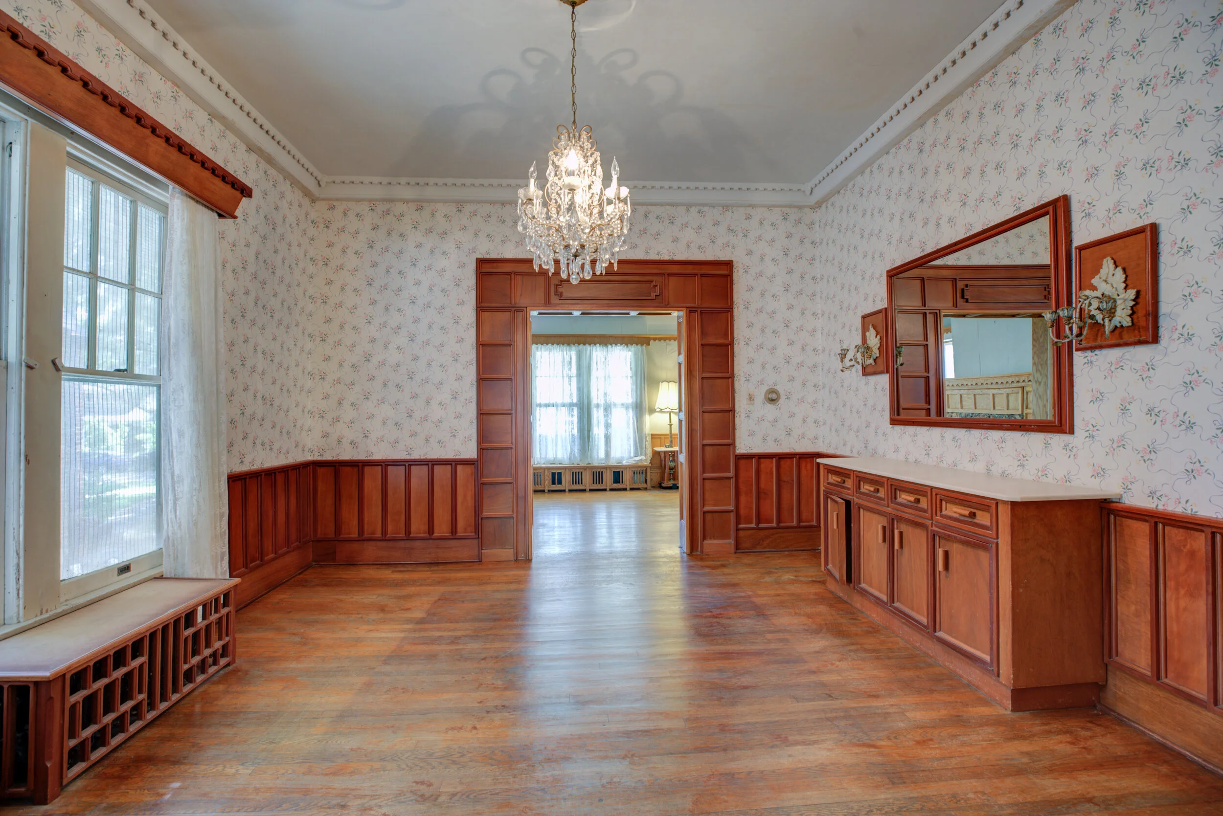 1008 Trinity Ave-18.jpg