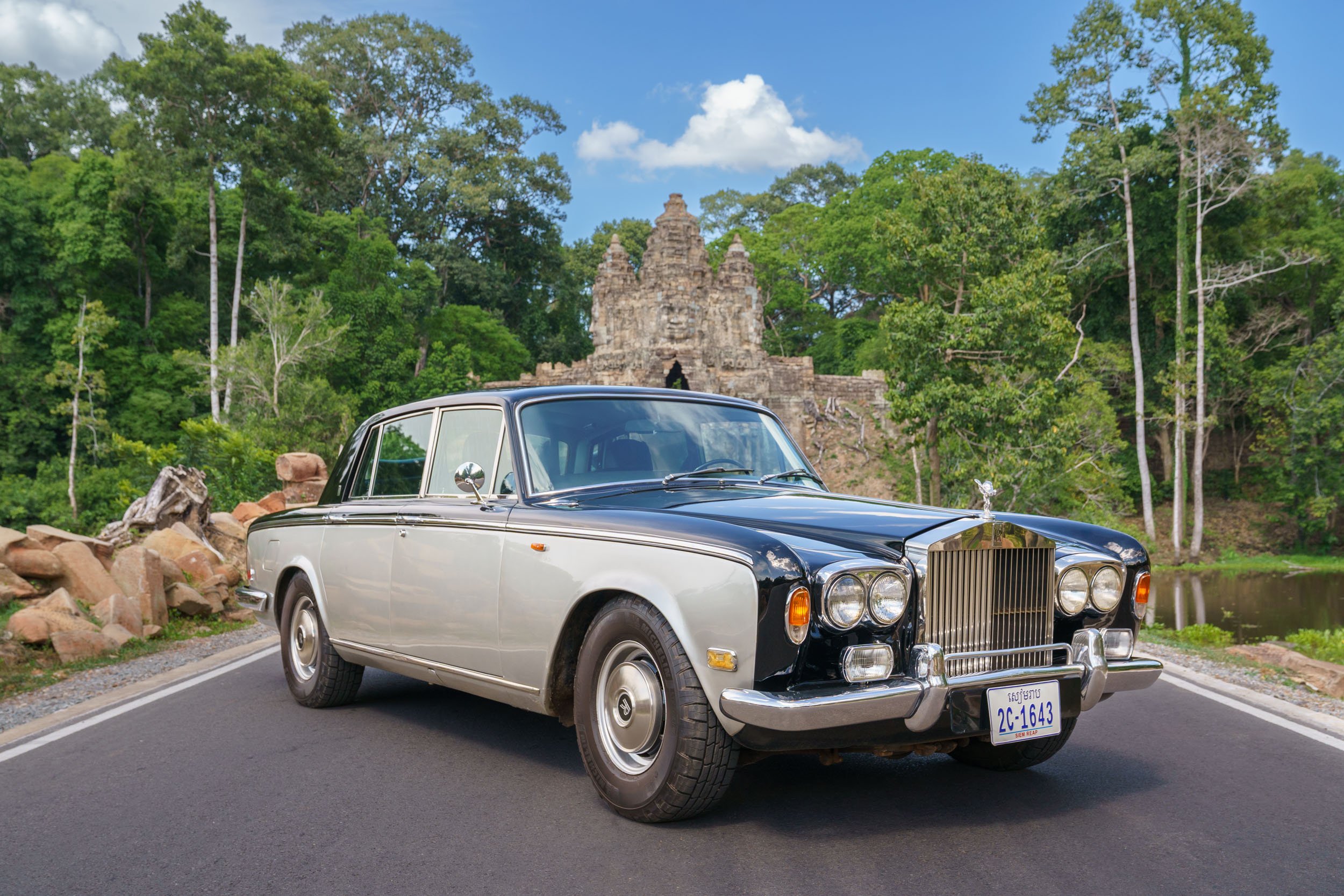 2024 VIROTHS HOTEL CAR 1-0070-Edit.jpg