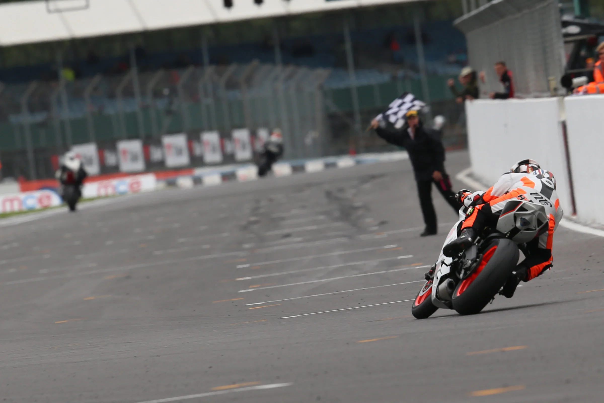 Silvertone in pictures..