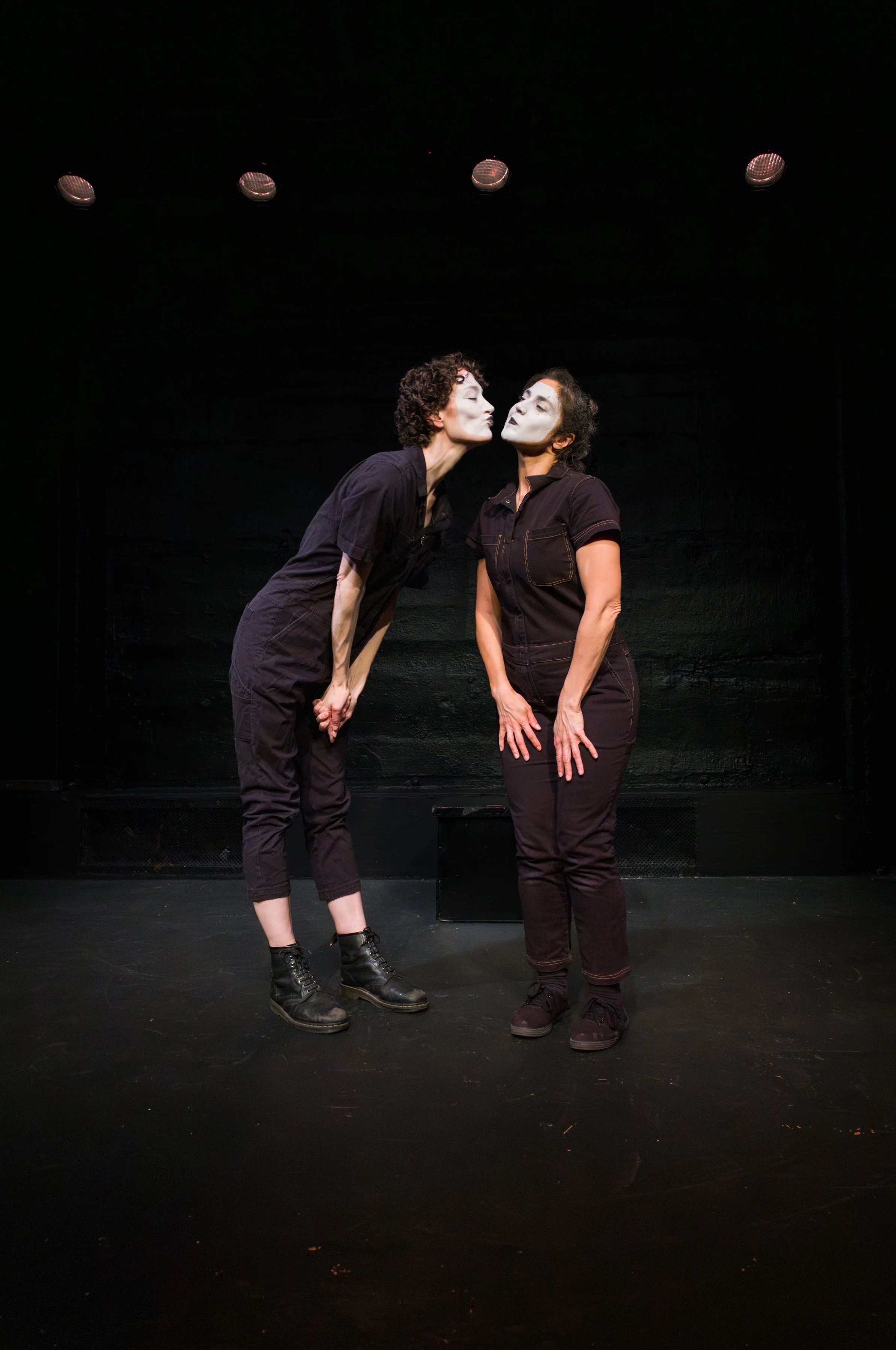 RecollectKiss-BjornBolinder.jpg