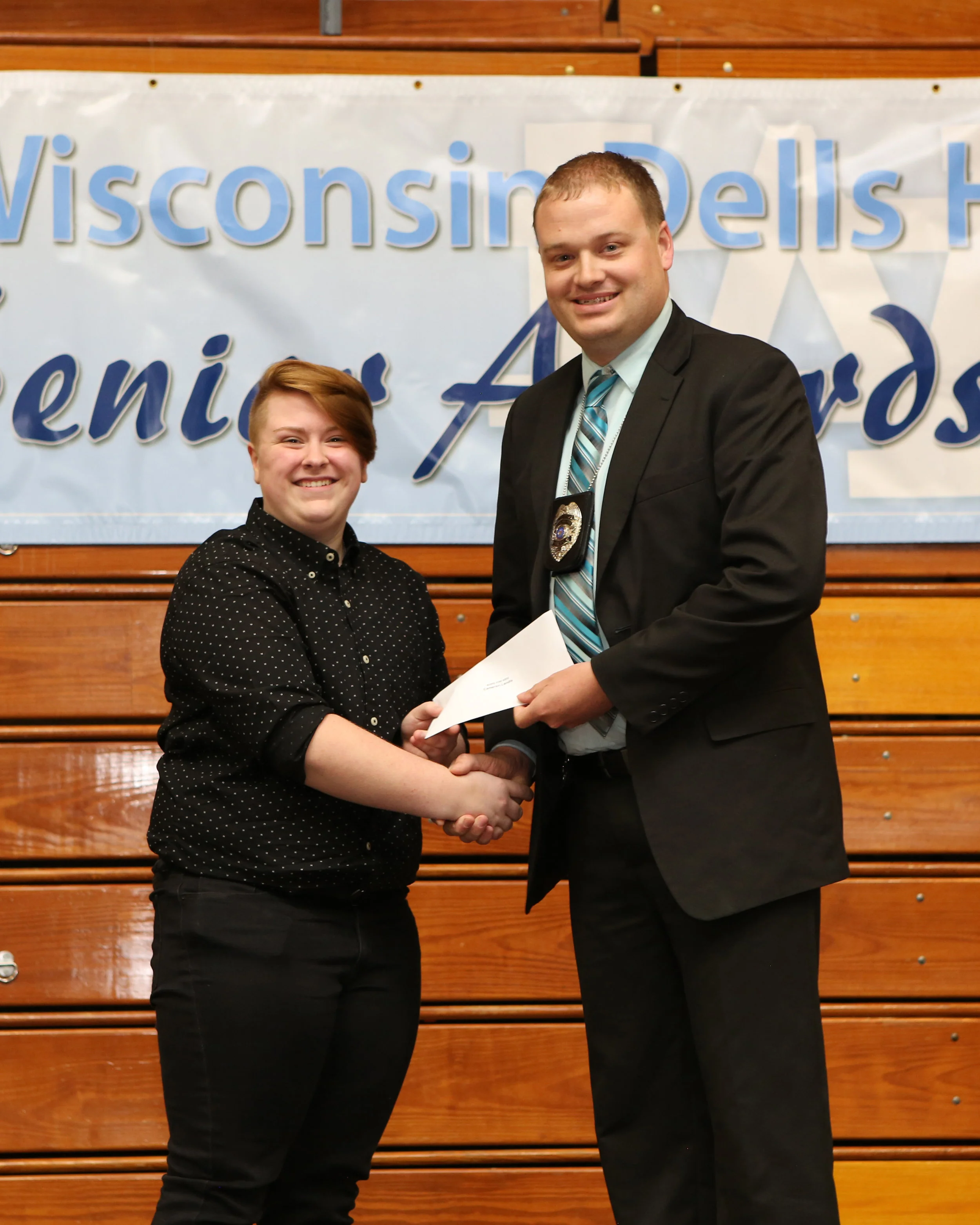 2017_WDHS_Scholarship_Awards_Night20170517_0_B (2).jpg