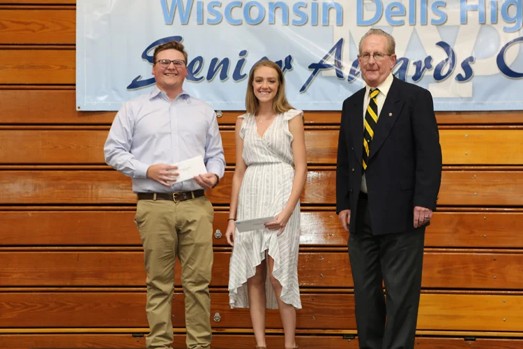2018 Senior Awards Ceremony20180516_4 (3).jpg