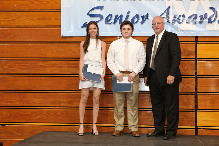 2018 Senior Awards Ceremony20180516_5 (10).jpg