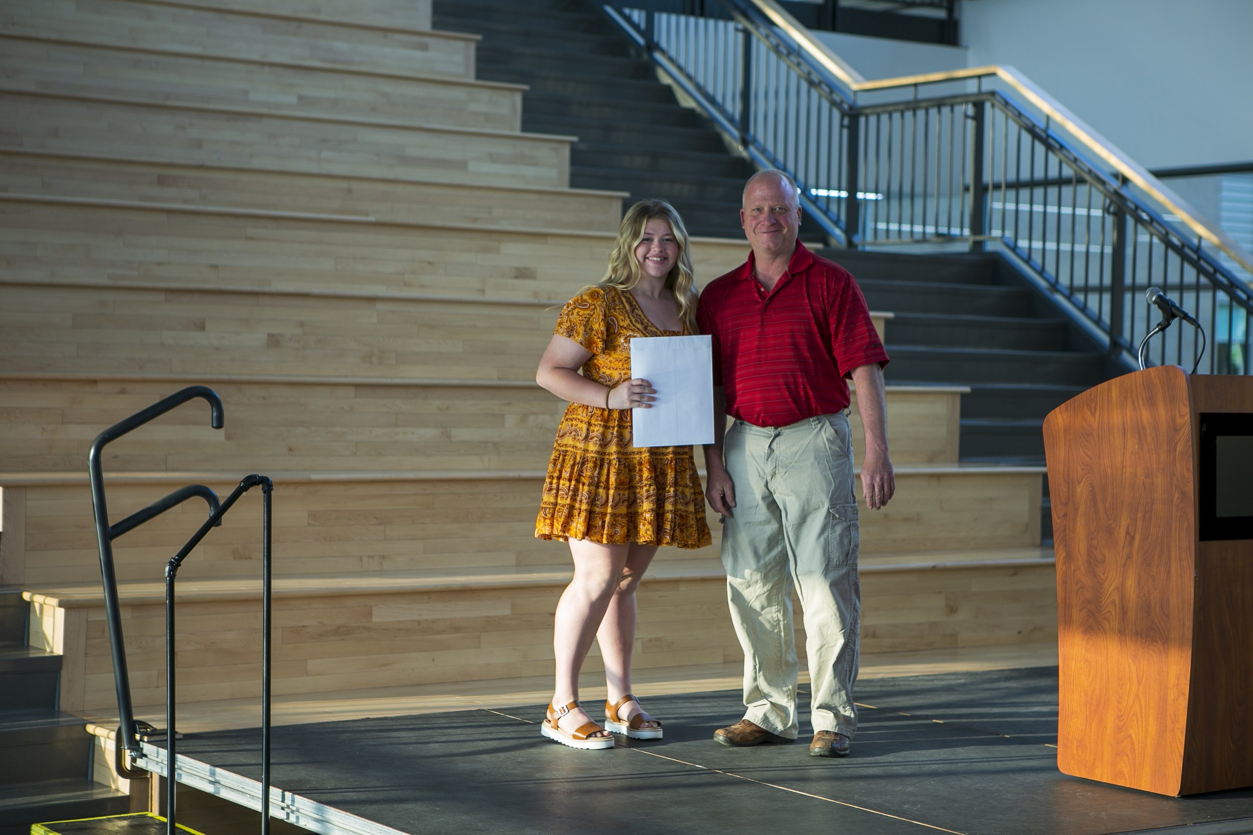 2022 WDHS Senior Awards20220511_6 (6).jpg