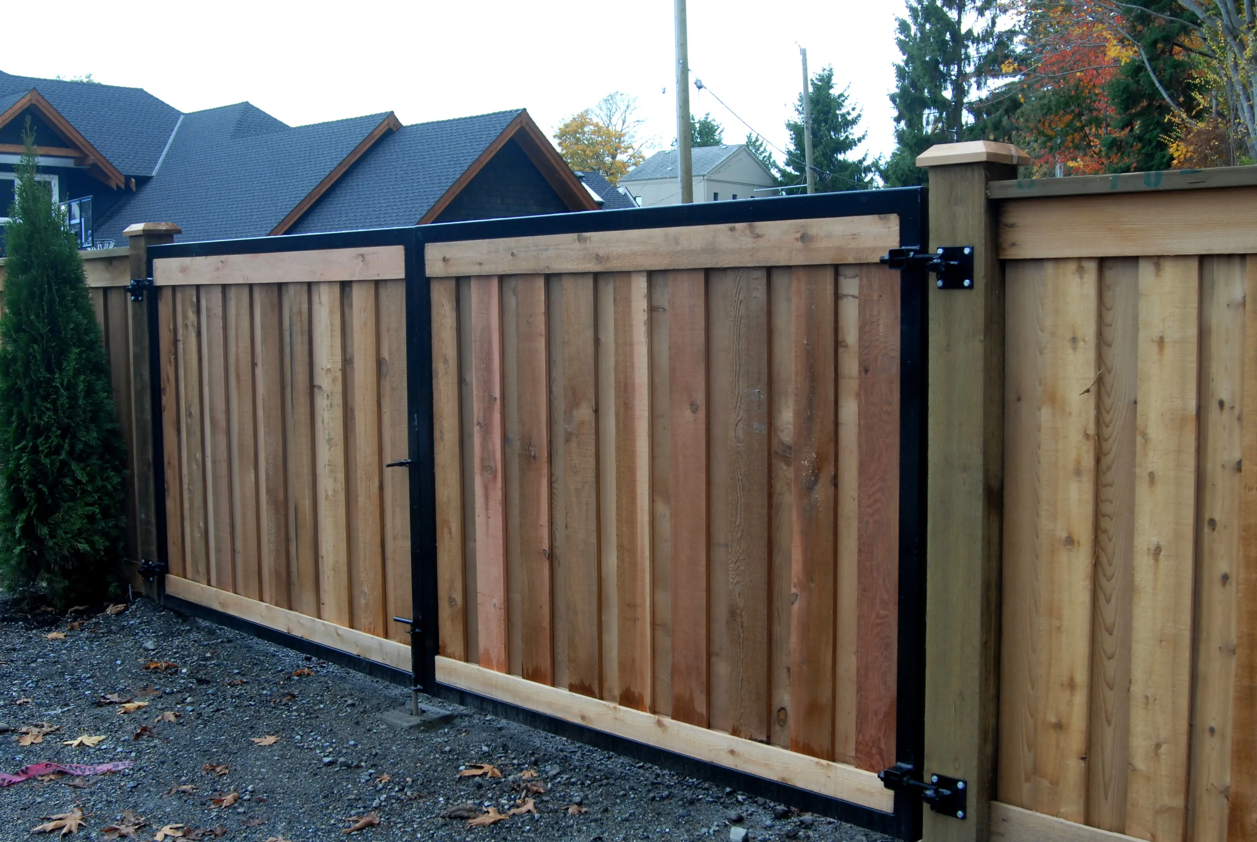  Custom Steel Framed Gates&nbsp; 
