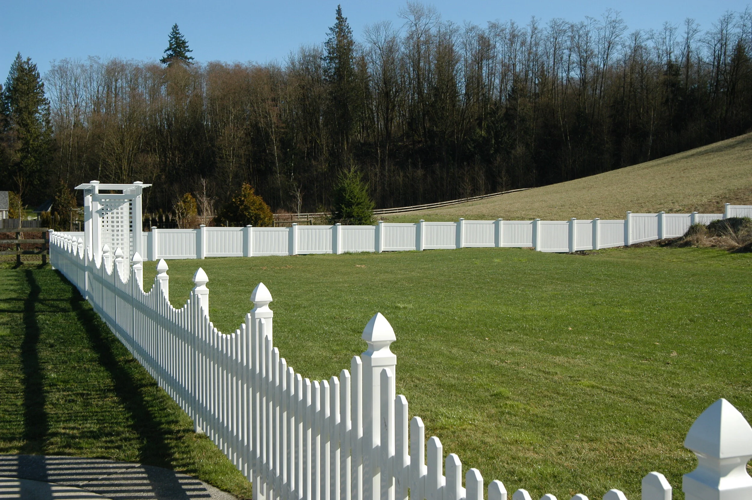 arbour w picket girling res01.JPG